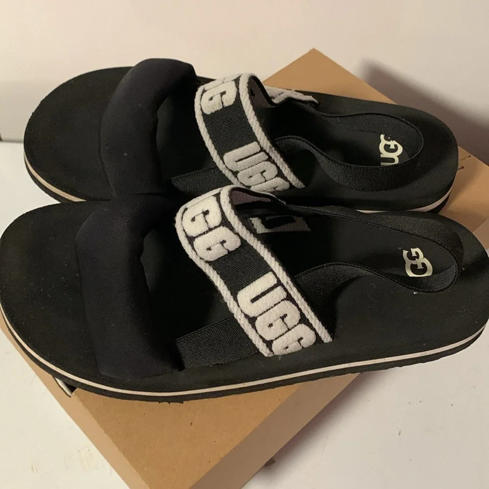 UGG K Zumba Sling sandal